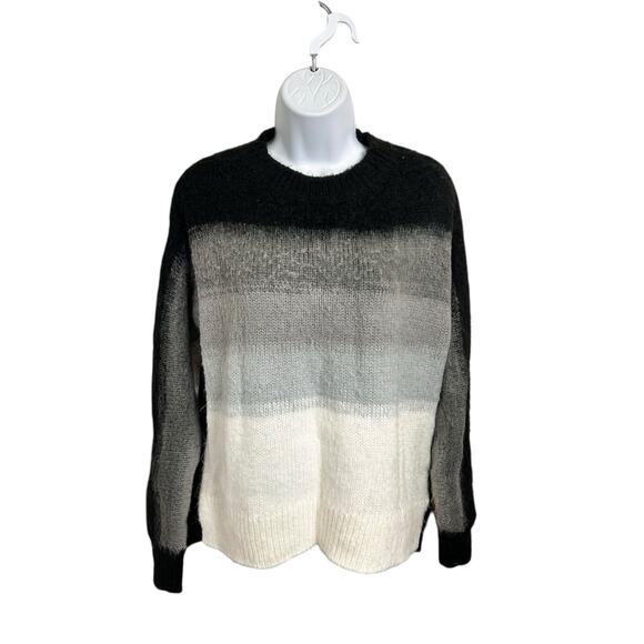 Simply Vera Pullover Sweater Sz XS Oversized Ombre Soft Long-Sleeve Top - Picture 3 of 6